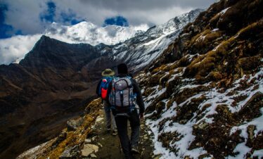 Hampta Pass Trek : Adventure Through the Himalayas.