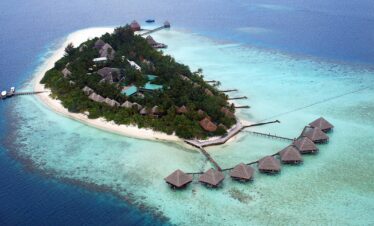 Island-Hopping in Maldives