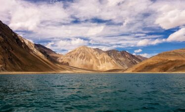 Discovering Ladakh with Kargil (Leh + Kargil +Nubra Valley + Pangong Lake)